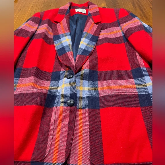 Pendleton Vintage Women's 100% Pure Virgin Wool Red Navy Plaid 2 Button Blazer - Picture 3 of 5